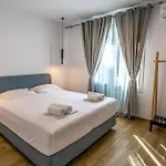 公寓 Aurora Seaside Grand Néa Péramos