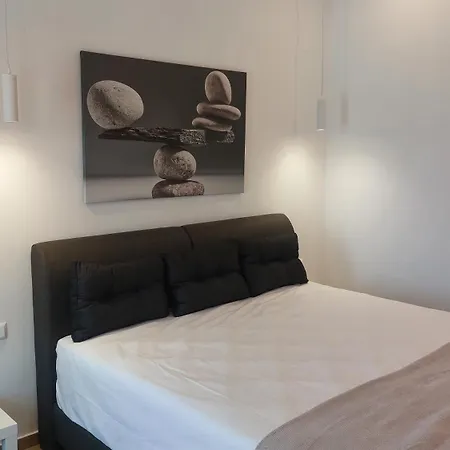 Aurora Seaside Grand Apartment *