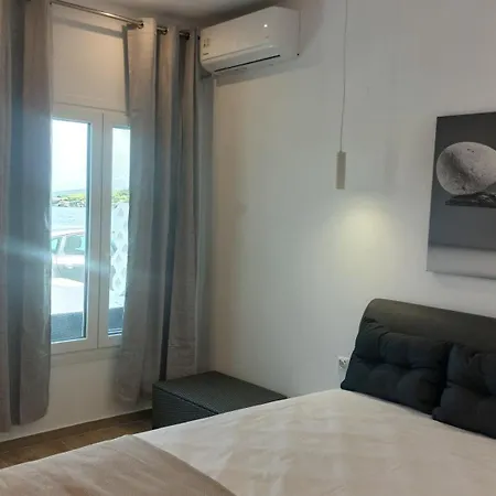 Aurora Seaside Grand Apartment Nea Peramos (Macedonia)