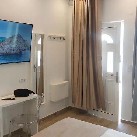 Aurora Seaside Grand Apartment