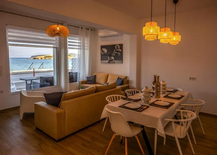 Апартаменты Aurora Seaside Grand